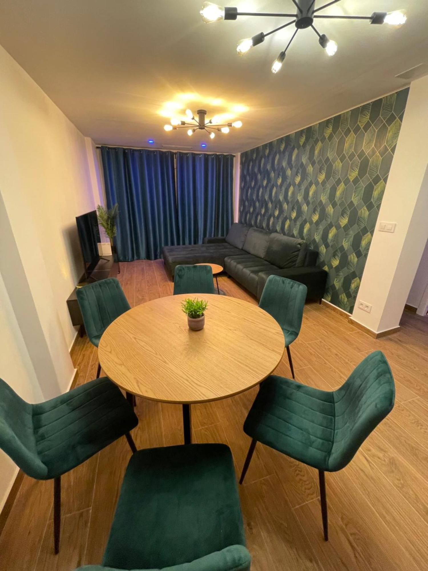 Apartamento Alma Verde บินารอส ภายนอก รูปภาพ